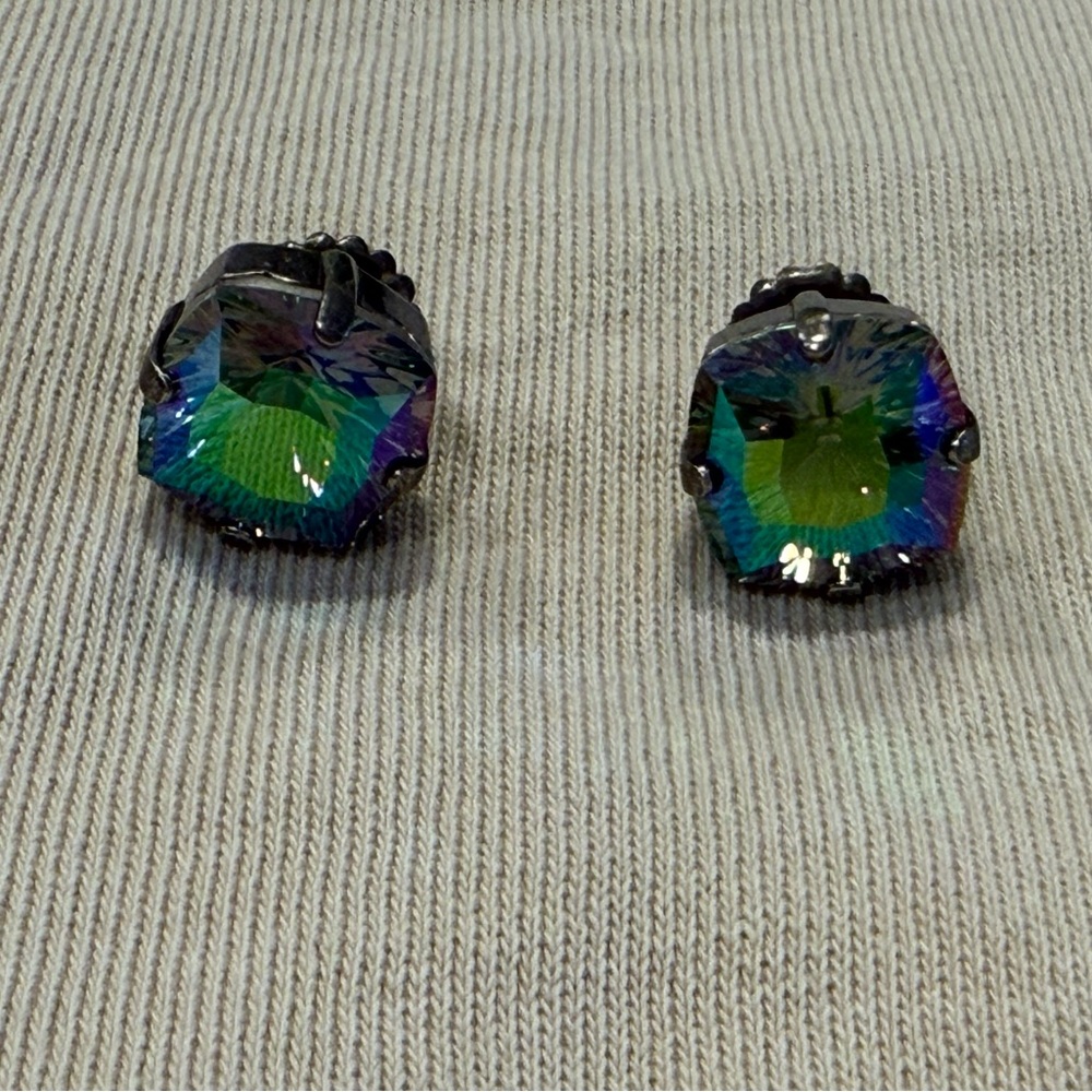 Sabika Paradise Shine Stud Earrings